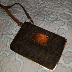 Michael Kors brown wristlet